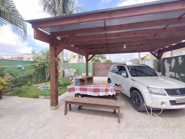 #0037 - Casa para Venda em Balneário Barra do Sul - SC