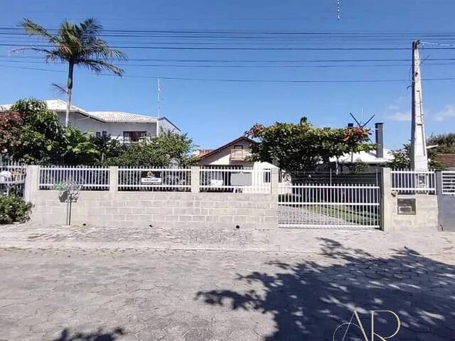 #0070 - Casa para Venda em Balneário Barra do Sul - SC - 3