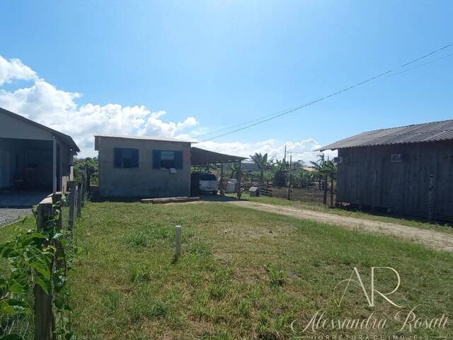 #132 - Casa para Venda em Balneário Barra do Sul - SC - 2