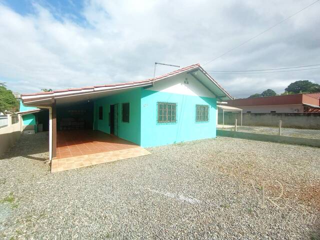 #139 - Casa para Venda em Balneário Barra do Sul - SC - 2
