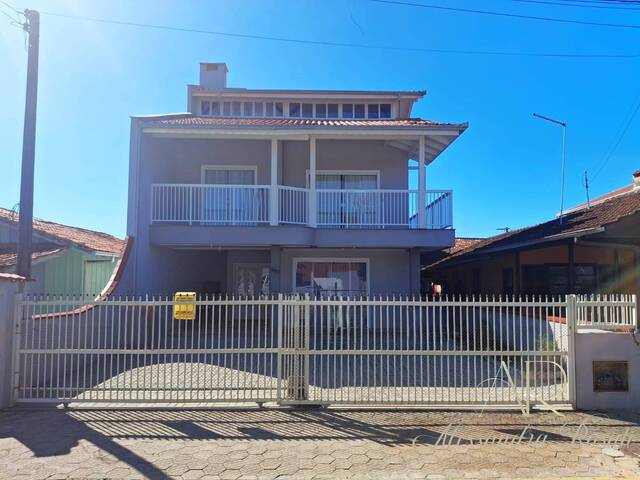 #237 - Casa para Venda em Balneário Barra do Sul - SC - 2