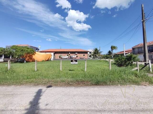 Venda em Costeira - Balneário Barra do Sul